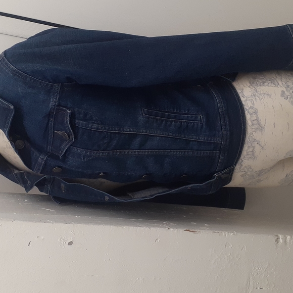 Old Navy classic Denim Jacket In Dark WORN Wash Sz M - Picture 4 of 9